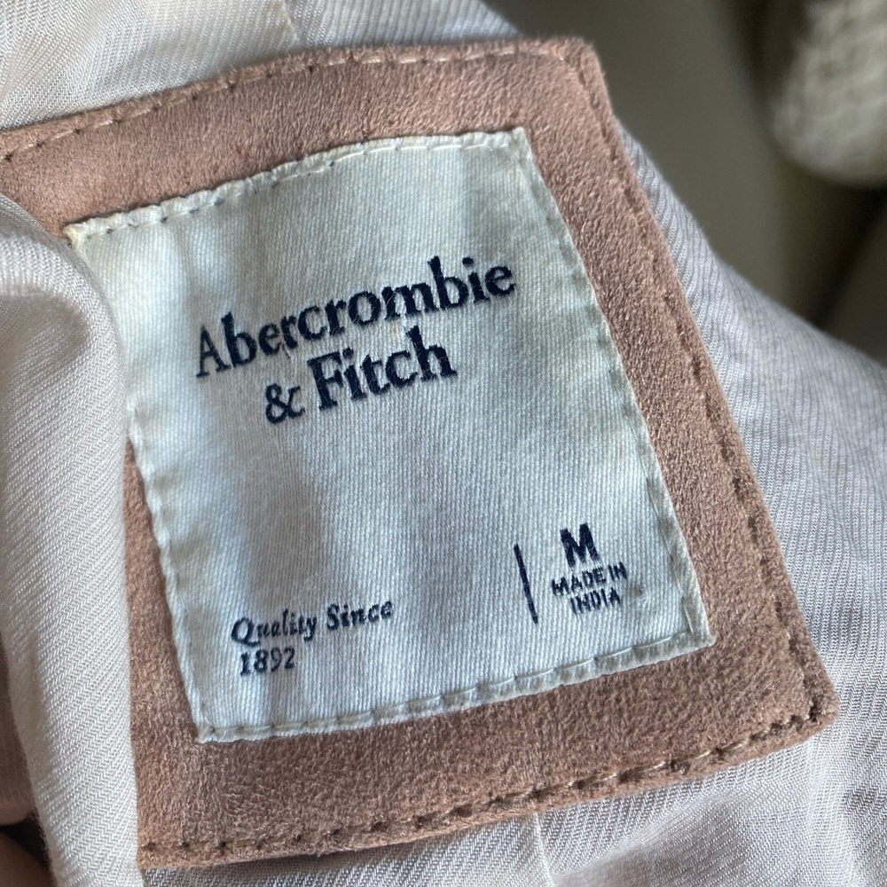 ABERCROMBIE & FITCH Vegan Suede Cropped Moto Jacket Size Medium Color Ai… - Picture 3 of 9